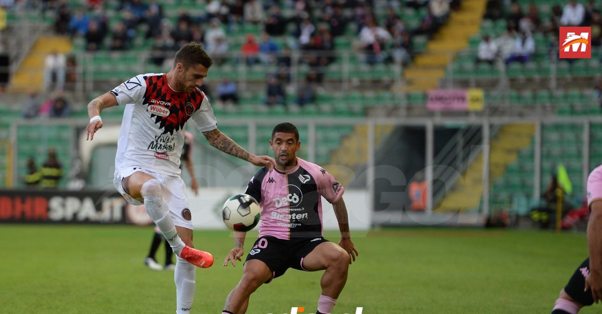 Foggia Palermo Match Of The Week Dove Vedere La Gara In Diretta Tv E