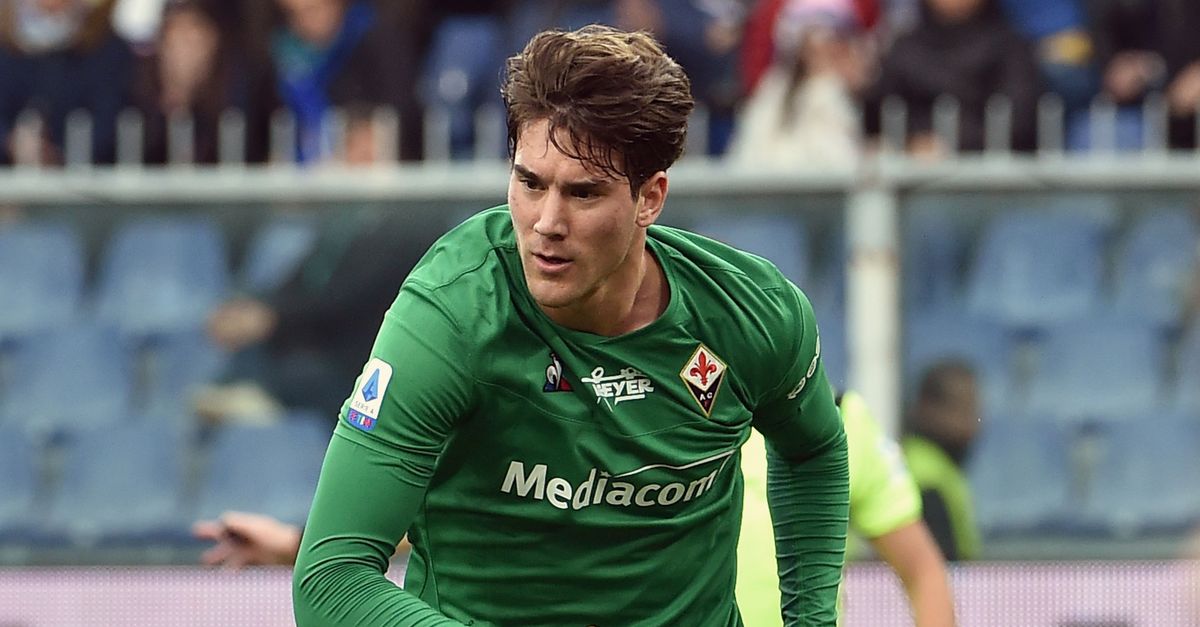 Vlahovic Al Verona La Fiorentina Riflette Hellas