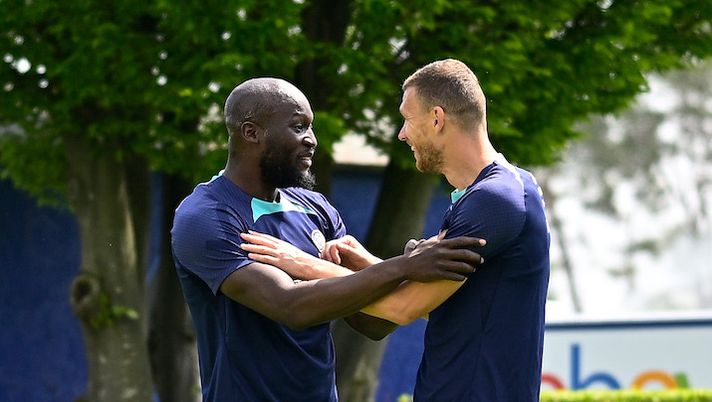 Dzeko Inter Sarei Rimasto Molto Volentieri Stupito Per Lukaku