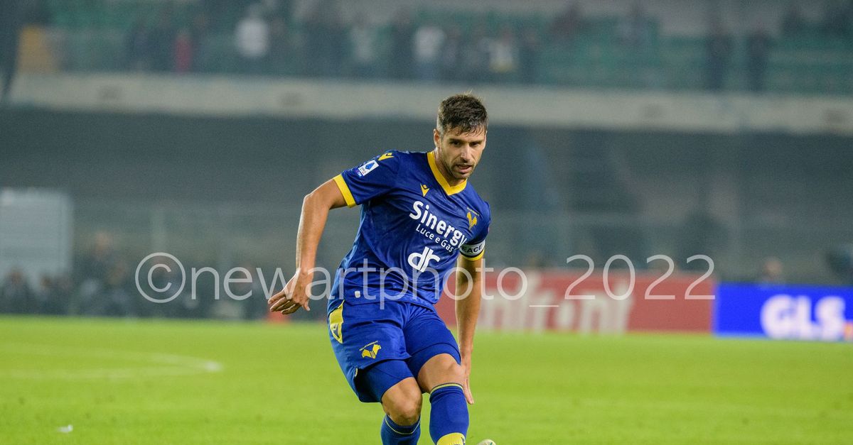 Verona I Convocati Per La Partita Con Lo Spezia Hellas1903