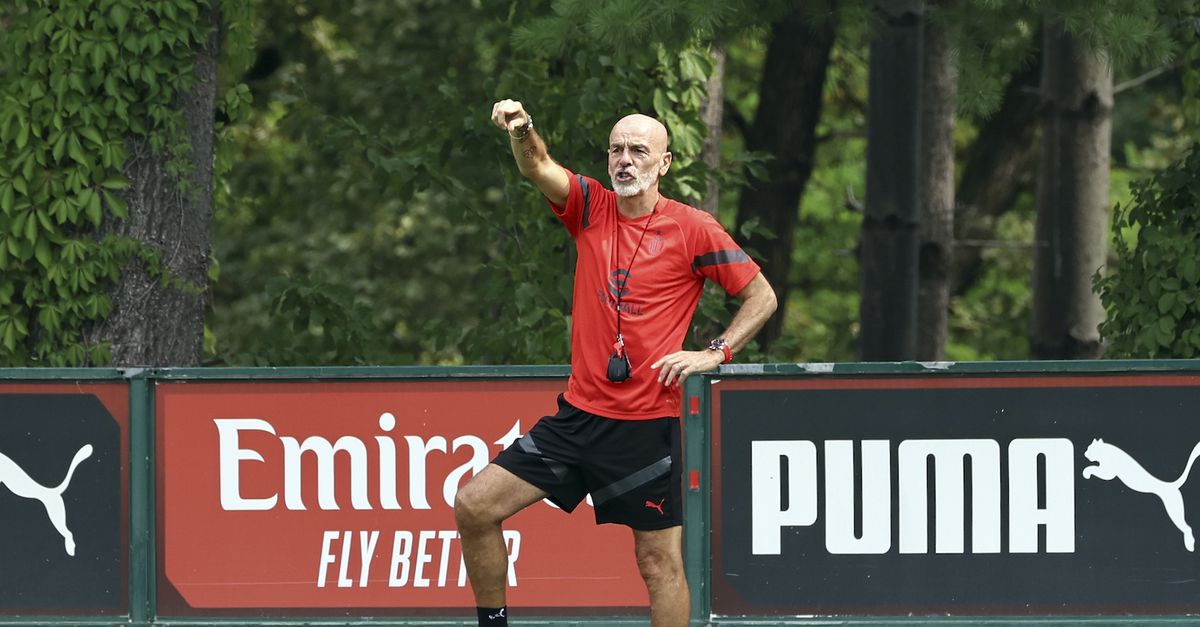 Allenamento Milan Continua Il Lavoro Dei Rossoneri A Milanello