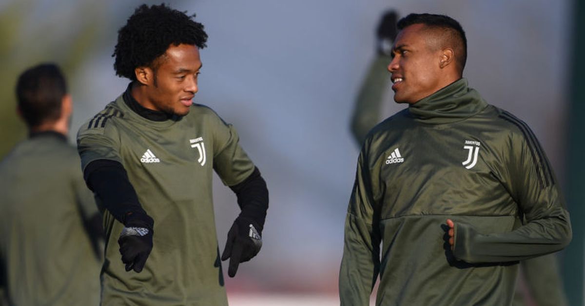 Infortuni Juve La Gazzetta C La Data Del Rientro Per Alex Sandro E