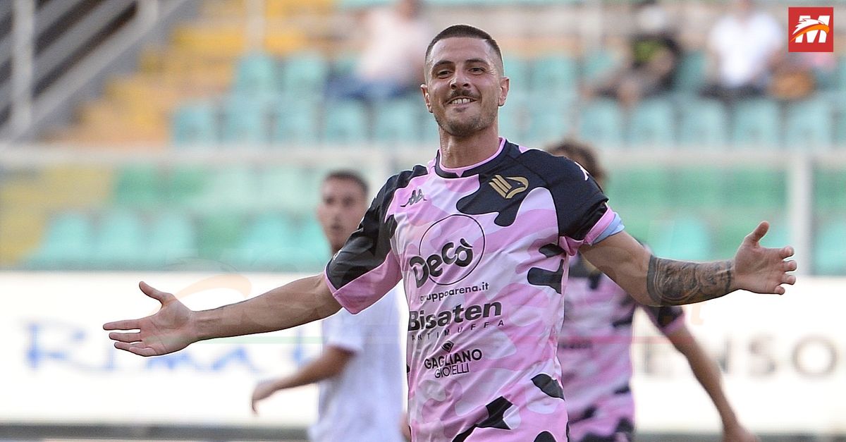 Palermo Catanzaro Fella Dal Le Formazioni Ufficiali Mediagol