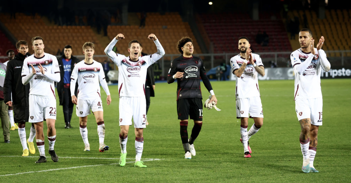 Corsa Salvezza Lo Spezia Perde Col Bologna La Salernitana Batte Il