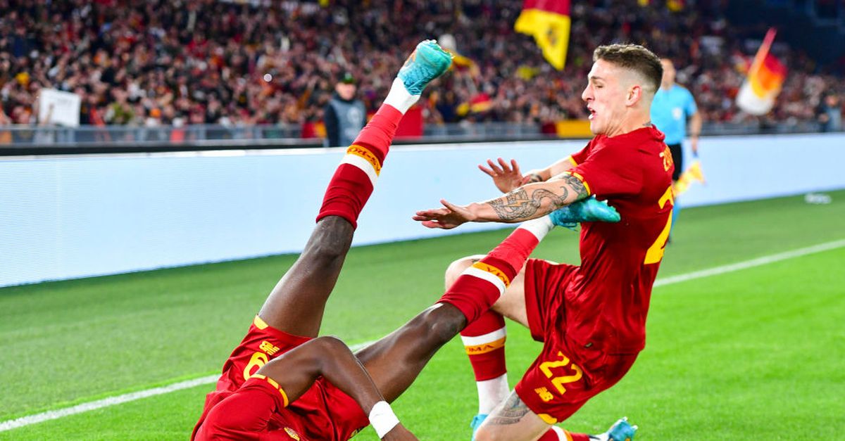 Abraham Cerca Il Gol Perduto Zaniolo Gioca Forzaroma Info Ultime