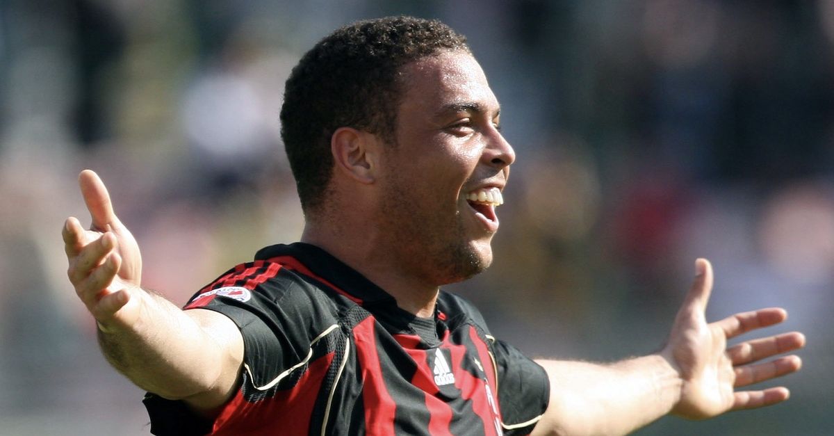 Milan 16 Anni Fa Ronaldo Segnava Il Primo Gol Siena Al Tappeto Per 4