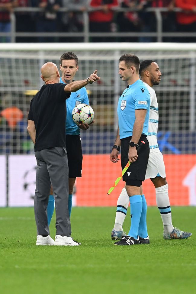 (Photo by Claudio Villa/AC Milan via Getty Images) Daniel Siebert abbatte i rossoneri con una decisione vergognosa- immagine 2