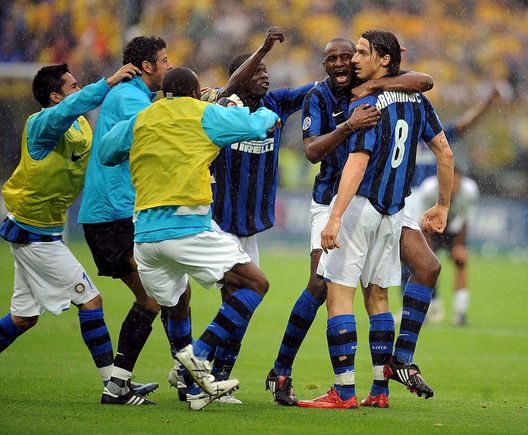 Vieira compie 45 anni, l’Inter: “Carisma ed esperienza all’alba di una delle ere più vincenti”- immagine 2