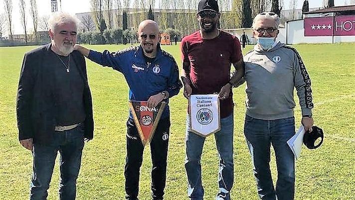 Serie D, Sona: dopo Maicon, ecco&#8230; Enrico Ruggeri! Sì, proprio il famoso cantante 