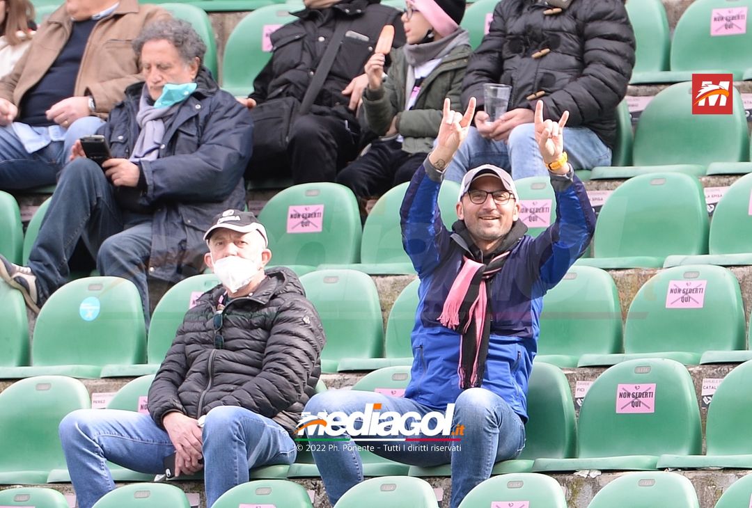 FOTO, i tifosi allo stadio per Palermo – Fidelis Andria 1-1 (Gallery) - immagine 37
