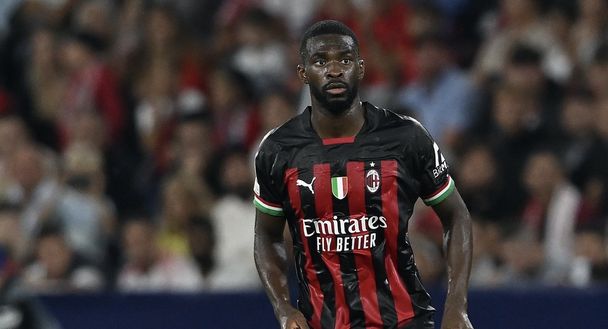 Fikayo Tomori (difensore AC Milan), qui durante Salisburgo-Milan 1-1 (Champions League 2022-2023) | News (Getty Images) Fikayo Tomori AC Milan Salisburgo-Milan 1-1 Champions League 2022-2023