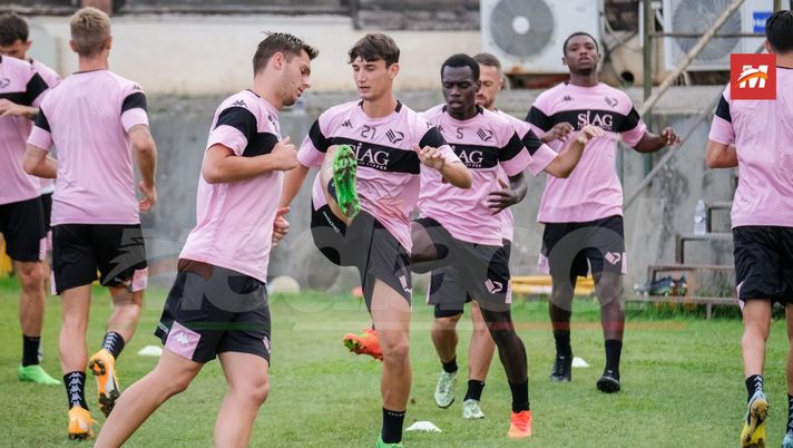 Palermo, seduta pomeridiana in vista della sfida contro il Benevento: il report - immagine 1