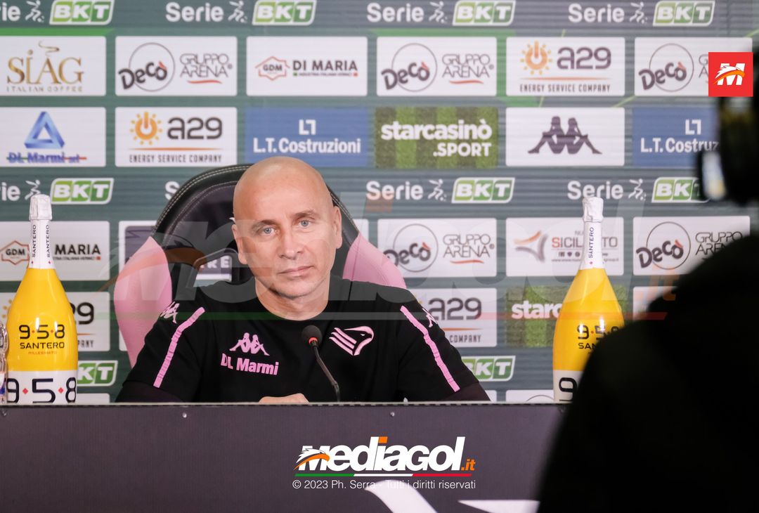 FOTO PALERMO, verso la Reggina: Mister Corini in conferenza stampa (Gallery) - immagine 10