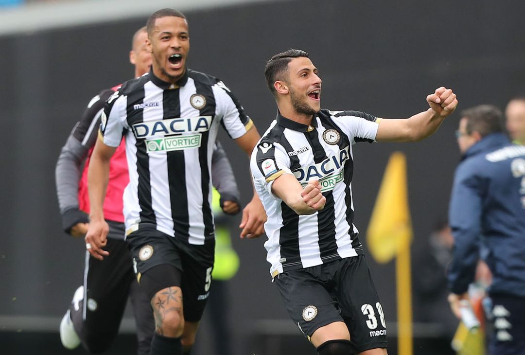  UDINE, ITALY - APRIL 07: Rolando Mandragora of Udinese celebrates after scoring a goal during the Serie A match between Udinese and Empoli at Stadio Friuli on April 7, 2019 in Udine, Italy.  (Photo by Gabriele Maltinti/Getty Images) 