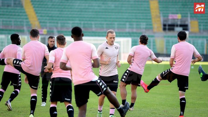 Palermo, sospiro di sollievo per i rosanero: tamponi tutti negativi dopo una positività nel gruppo squadra 