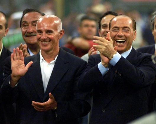 Arrigo Sacchi e Silvio Berlusconi (credits: gazzetta.it) Arrigo Sacchi e Silvio Berlusconi (credits: gazzetta.it)