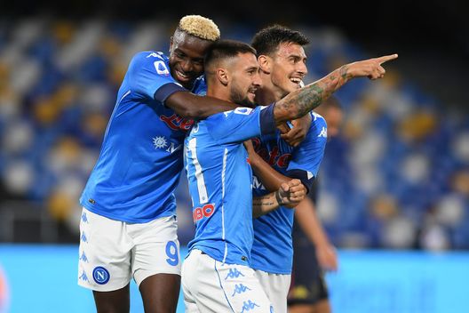 NAPLES, ITALY - SEPTEMBER 27: Eljif Elmas, Victor Osimhen and Matteo Politano of SSC Napoli celebrate the 6-0 goal scored by Matteo Politano during the Serie A match between SSC Napoli and Genoa CFC at Stadio San Paolo on September 27, 2020 in Naples, Italy. (Photo by Francesco Pecoraro/Getty Images) NAPLES, ITALY - SEPTEMBER 27: Eljif Elmas, Victor Osimhen and Matteo Politano of SSC Napoli celebrate the 6-0 goal scored by Matteo Politano during the Serie A match between SSC Napoli and Genoa CFC at Stadio San Paolo on September 27, 2020 in Naples, Italy. (Photo by Francesco Pecoraro/Getty Images)