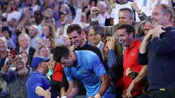 Australian Open, Djokovic batte Tsitsipas e trionfa per la decima volta