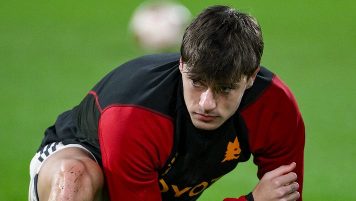 L’ombra della Fiorentina sulla permanenza di Zalewski a Roma - immagine 1