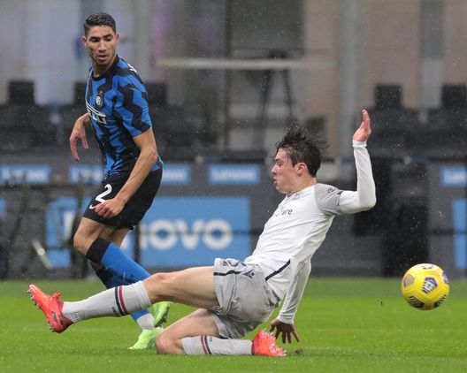 Hakimi e Aaron Hickey Hakimi e Aaron Hickey