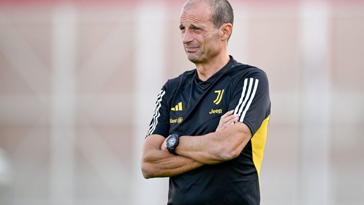 Napoli-Juve, i convocati di Allegri: sette assenti. Le decisioni su Chiesa e Danilo - immagine 1