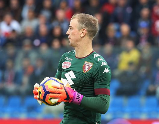  CROTONE, ITALY - NOVEMBER 20: Joe Hart of Torino during the Serie A match between FC Crotone and FC Torino at Stadio Comunale Ezio Scida on November 20, 2016 in Crotone, Italy. (Photo by Maurizio Lagana/Getty Images) 