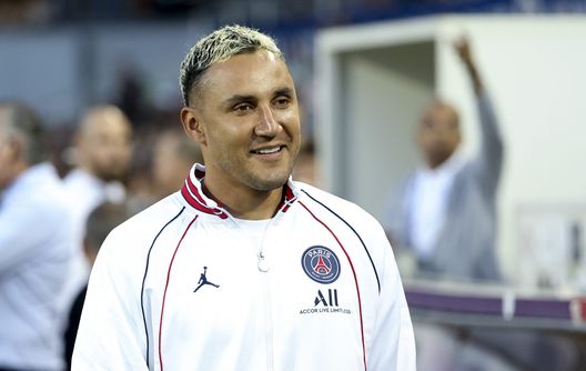 MONTPELLIER, FRANCE - MAY 14: Goalkeeper of PSG Keylor Navas during the Ligue 1 Uber Eats match between Montpellier HSC (MHSC) and Paris Saint Germain (PSG) at Stade de la Mosson on May 14, 2022 in Montpellier, France. (Photo by John Berry/Getty Images) Scotto: “Manca l’accordo fra Navas e il Napoli, è una trattativa slegata da Fabian”- immagine 2