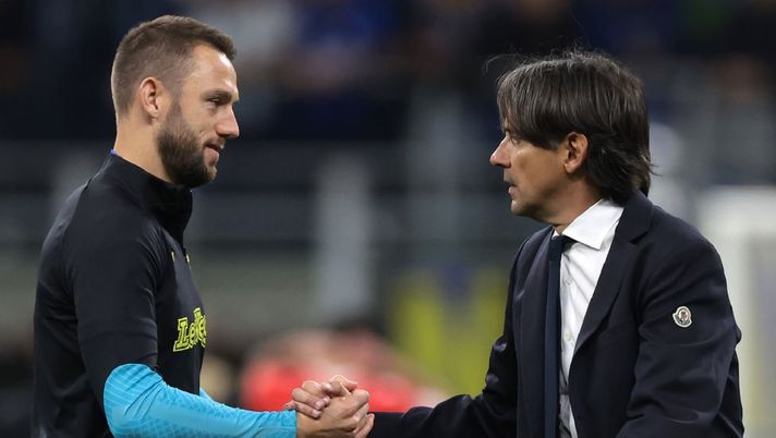 Rinnovi, Inter a De Vrij: “Senza quarto posto, i 4 mln diventano 2”. Ecco il bivio - immagine 1