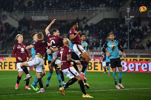 TURIN, ITALY - FEBRUARY 12: Andrea Belotti of Torino FC scores an offside goal during the Serie A match between Torino FC and Venezia FC at Stadio Olimpico di Torino on February 12, 2022 in Turin, Italy. (Photo by Valerio Pennicino/Getty Images) torino-venezia