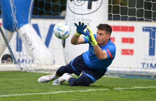 Alessio Cragno, qui con la maglia della Nazionale (Getty Images) Alessio Cragno, qui con la maglia della Nazionale