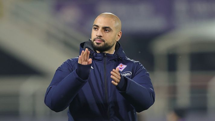 FLORENCE, ITALY - JANUARY 04: Sofyan Amrabat of ACF Fiorentina greets the fans after during the Serie A match between ACF Fiorentina and AC Monza at Stadio Artemio Franchi on January 4, 2023 in Florence, Italy. (Photo by Gabriele Maltinti/Getty Images) Amrabat