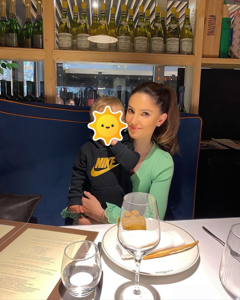 FOTO Lady Zielinski su Instagram: “Auguri a tutte le mamme del mondo”- immagine 2