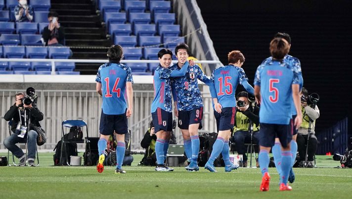 YOKOHAMA, JAPAN - MARCH 25: Daichi Kamada (C) of Japan celebrates scoring his side's second goal with his team mates during the international friendly match between Japan and South Korea at the Nissan Stadium on March 25, 2021 in Yokohama, Kanagawa, Japan. (Photo by Koji Watanabe/Getty Images) YOKOHAMA, JAPAN - MARCH 25: Daichi Kamada (C) of Japan celebrates scoring his side's second goal with his team mates during the international friendly match between Japan and South Korea at the Nissan Stadium on March 25, 2021 in Yokohama, Kanagawa, Japan. (Photo by Koji Watanabe/Getty Images)