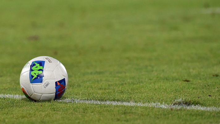 ASCOLI PICENO, ITALY - JULY 31: KOMBAT 2020 of Robe di Kappa official ball of LEGA NAZIONALE SERIE B season 2019-20 during the serie B match between Ascoli Calcio and Benevento Calcio at Stadio Cino e Lillo Del Duca on July 31, 2020 in Ascoli Piceno, Italy. (Photo by Giuseppe Bellini/Getty Images for Lega Serie B) ASCOLI PICENO, ITALY - JULY 31: KOMBAT 2020 of Robe di Kappa official ball of LEGA NAZIONALE SERIE B season 2019-20 during the serie B match between Ascoli Calcio and Benevento Calcio at Stadio Cino e Lillo Del Duca on July 31, 2020 in Ascoli Piceno, Italy. (Photo by Giuseppe Bellini/Getty Images for Lega Serie B)