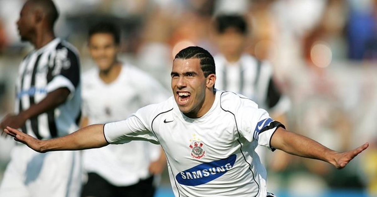 Corinthians Has Not Forgotten The Apache A Baby Is Born And They Call Him Carlitos Tevez Ruetir