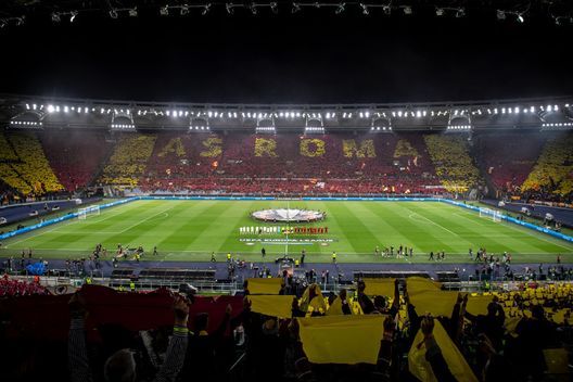 Getty Images La Roma omaggia i tifosi. Finale a Budapest: occhio ai bagarini. Il Bayer punge- immagine 2