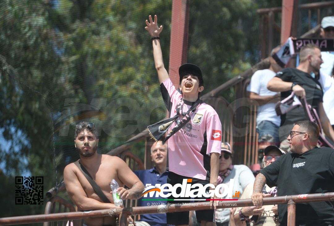 FOTOTIFO, Reggina-Palermo 3-0: i tifosi allo stadio “Oreste Granillo” (Gallery) - immagine 65