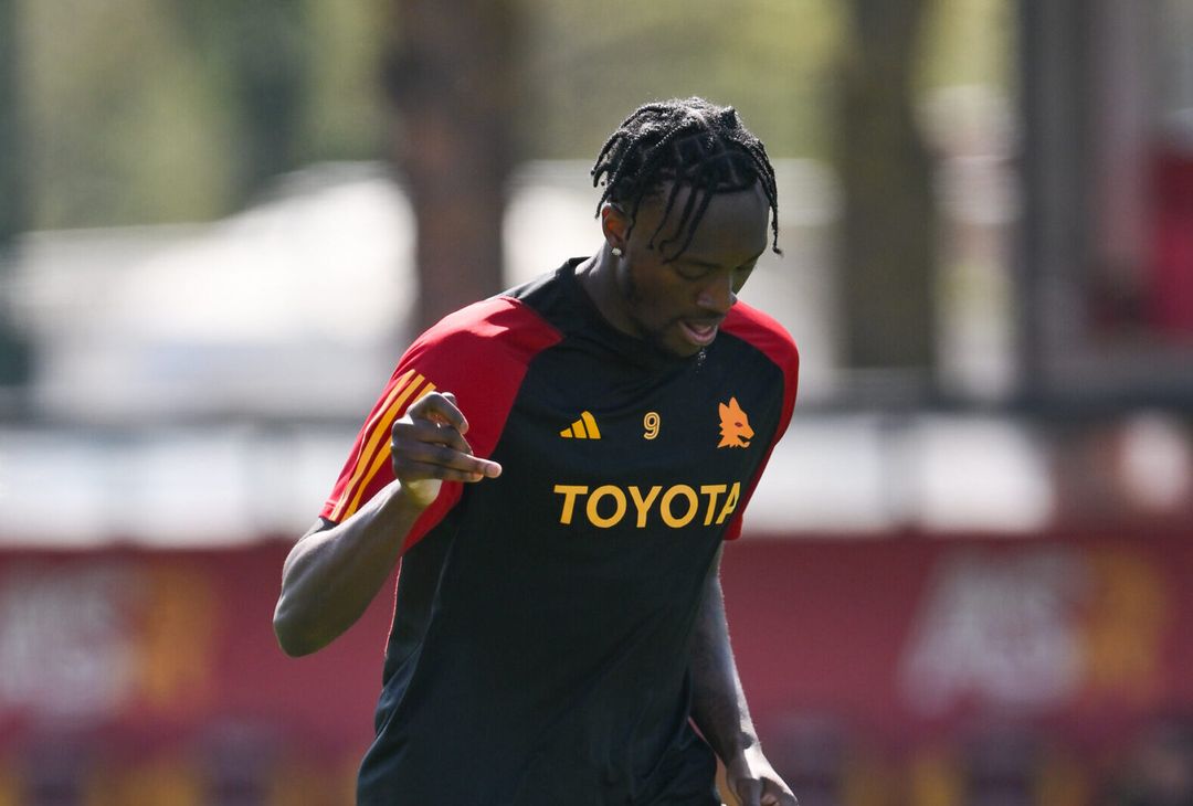 Roma, la ripresa degli allenamenti: torna Abraham in gruppo – FOTO GALLERY - immagine 17