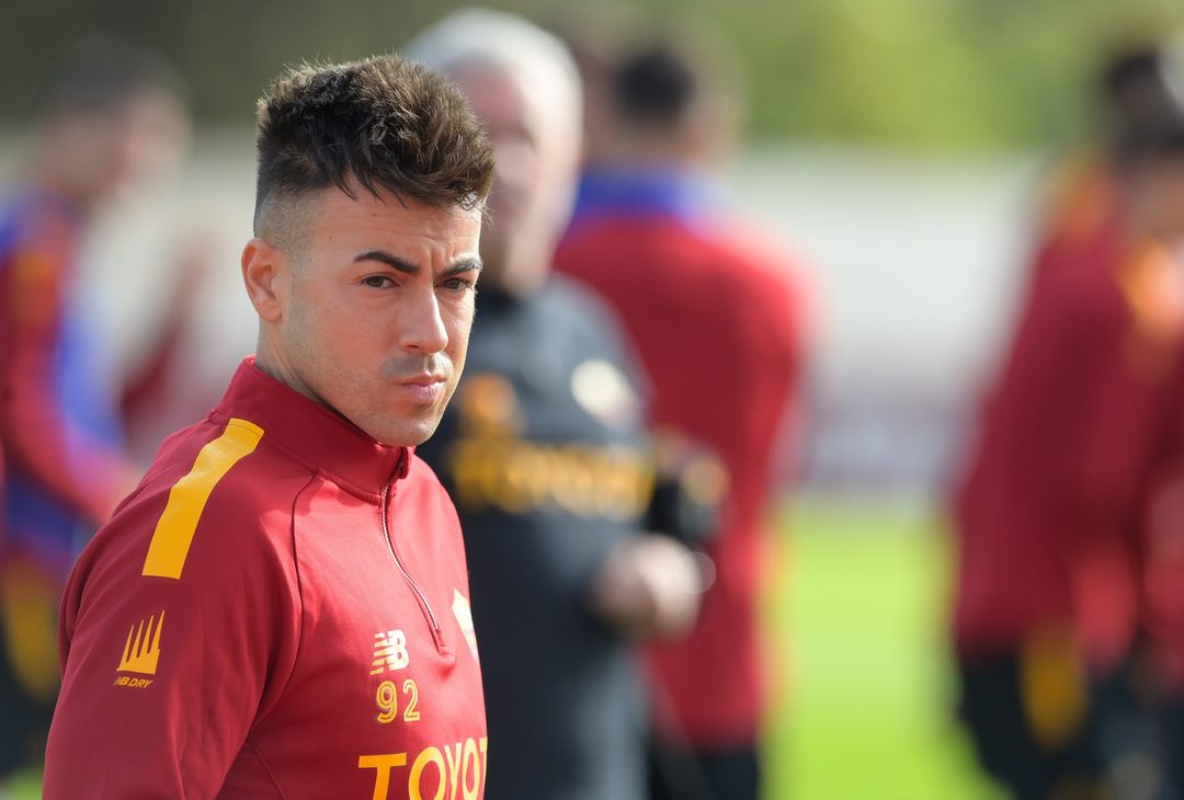 Roma, l’allenamento ad Albufeira sotto gli occhi di Mourinho e Pinto – FOTO GALLERY - immagine 17