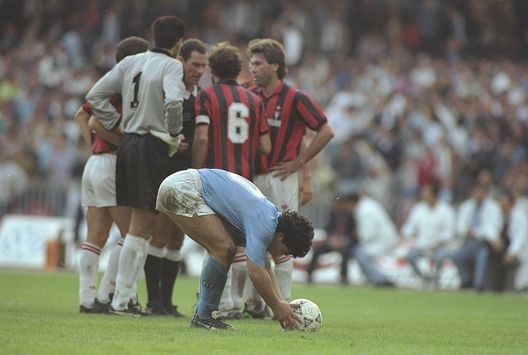 21 Oct 1990: Diego Maradona of Napoli places the ball on the penalty spot during a match against AC Milan at the San Paolo Stadium in Naples, Italy. Mandatory Credit: Simon Bruty/Allsport 21 Oct 1990: Diego Maradona of Napoli places the ball on the penalty spot during a match against AC Milan at the San Paolo Stadium in Naples, Italy. Mandatory Credit: Simon Bruty/Allsport