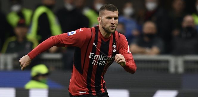 Ante Rebic (attaccante AC Milan), qui durante Milan-Genoa 2-0 (Serie A 2021-2022) Ante Rebic AC Milan Milan-Genoa 2-0 Serie A 2021-2022