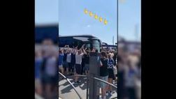 VIDEO Atalanta-PSG, la Dea torna a casa: l’accoglienza dei tifosi è da brividi