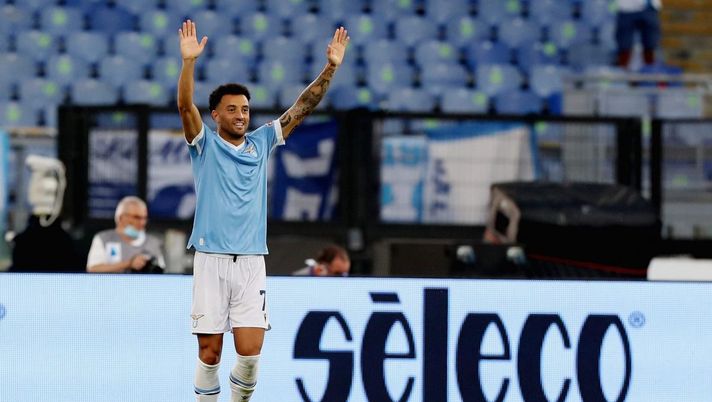 ROME, ITALY - AUGUST 28:  Felipe Anderson of SS Lazio celebrates after scoring the team's fourth goal during the Serie A match between SS Lazio and Spezia Calcio at Stadio Olimpico on August 28, 2021 in Rome, Italy.  (Photo by Paolo Bruno/Getty Images)