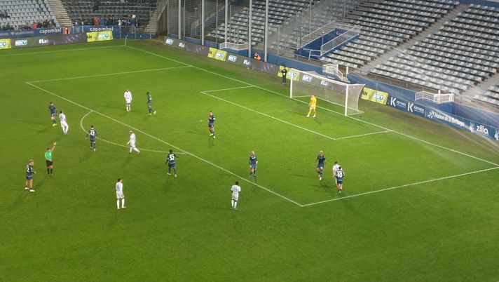 Bastia-Fiorentina, Top e Flop: Barak punge, Milenkovic frastornato Bastia-Fiorentina, Top e Flop: Barak punge, Milenkovic frastornato - immagine 1