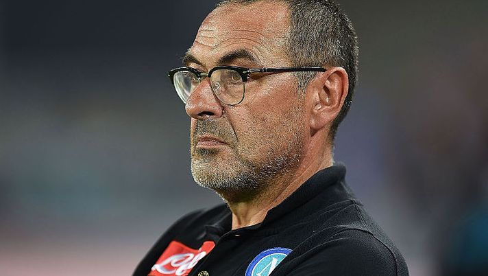 NAPLES, ITALY - AUGUST 27: Napoli's coach Maurizio Sarri looks during the Serie A match between SSC Napoli and AC Milan at Stadio San Paolo on August 27, 2016 in Naples, Italy. (Photo by Francesco Pecoraro/Getty Images) Sarri: “Gabbiadini deve fare di più! Insigne, problema fisico. I casi di Albiol e Maksimovic…” - immagine 1