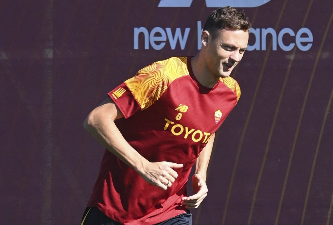 Trigoria, Karsdorp e Zaniolo ancora in gruppo. Kumbulla a parte – FOTO GALLERY - immagine 42