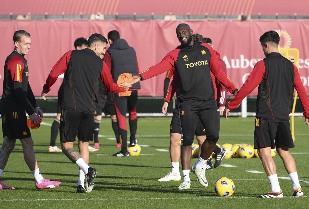 Roma, la ripresa degli allenamenti dopo la trasferta di Riyad – FOTO GALLERY - immagine 30