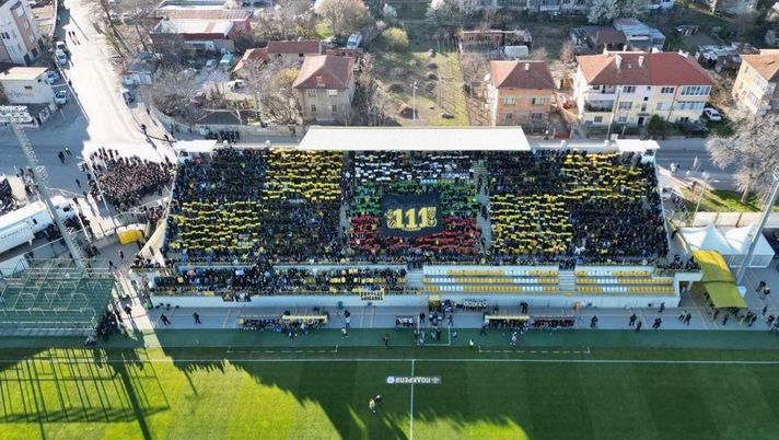 Coreografia metà bulgara e metà Botev: ma il derby di Plovdiv finisce in parità - immagine 1