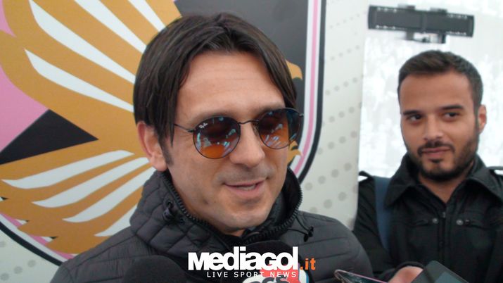 Vasari: “Classifica dà rosa spacciati, ma attenzione al calendario. Spero Barbera resti la casa rosanero” Vasari: “Classifica dà rosa spacciati, ma attenzione al calendario. Spero Barbera resti la casa rosanero”