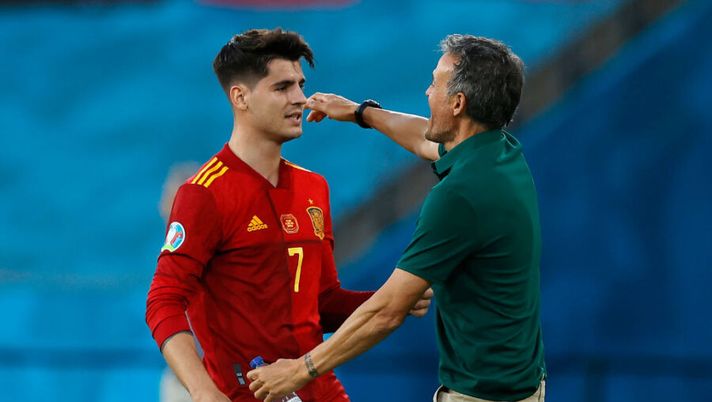 SEVILLE, SPAIN - JUNE 19: Alvaro Morata of Spain celebrates with Luis Enrique, Head Coach of Spain after scoring their side's first goal during the UEFA Euro 2020 Championship Group E match between Spain and Poland at Estadio La Cartuja on June 19, 2021 in Seville, Spain. (Photo by Marcelo Del Pozo - Pool/Getty Images) Luis Enrique: “Amrabat è stato super, lo conoscevamo ma ha un livello eccellente” - immagine 1